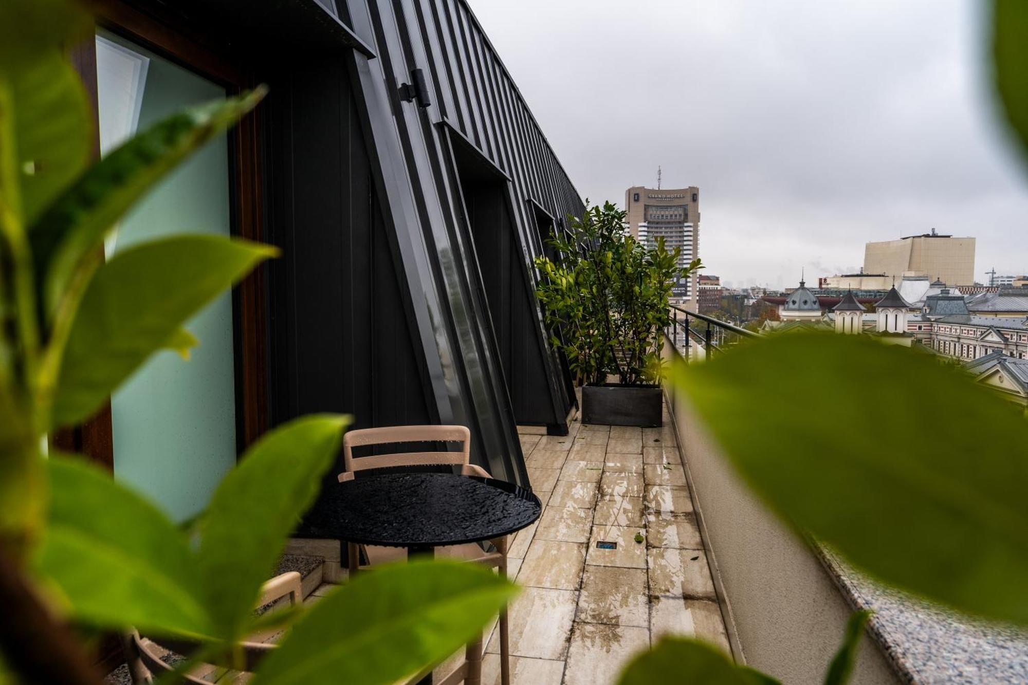 Old Town Apartments By Olala Homes Bucharest Exterior photo